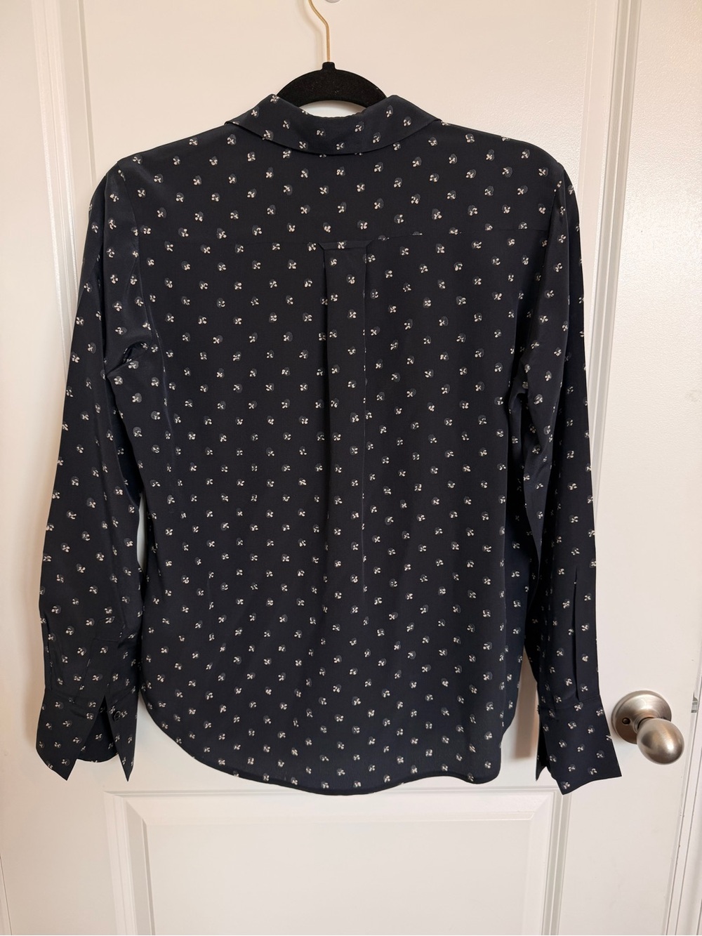 Vince Silk Button Down Blouse 4 - Picture 3 of 5